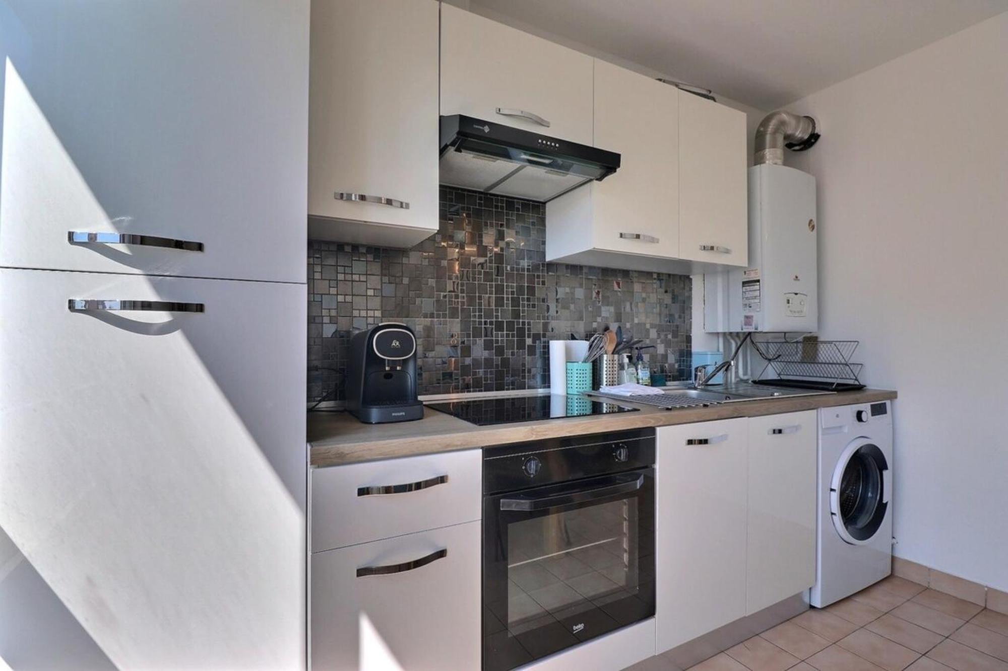 La Douce Parenthese - Studio With Garage - Lyon 4Th Экстерьер фото